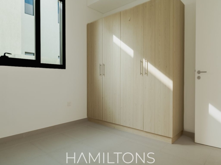 uhkjJFr2z3wFJBppW5twPoJTKZNGmvgo4dL5AgsTmarkScale40markAlignbottomcentermarkAlpha069d 1 100