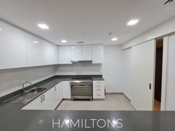 uhkjJFr2z3wFJBppW5twPoJTKZNGmvgo4dL5AgsTmarkScale40markAlignbottomcentermarkAlpha0 180