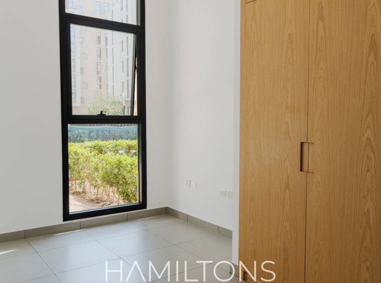 uhkjJFr2z3wFJBppW5twPoJTKZNGmvgo4dL5AgsTmarkScale40markAlignbottomcentermarkAlpha0 221