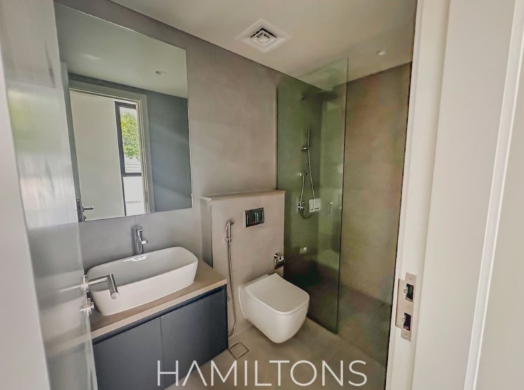 uhkjJFr2z3wFJBppW5twPoJTKZNGmvgo4dL5AgsTmarkScale40markAlignbottomcentermarkAlpha0 245