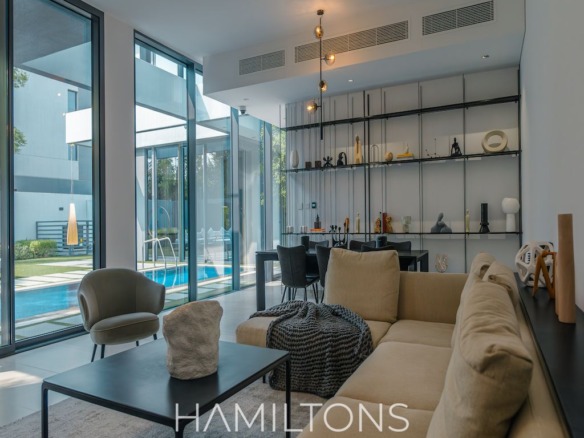 uhkjJFr2z3wFJBppW5twPoJTKZNGmvgo4dL5AgsTmarkScale40markAlignbottomcentermarkAlpha069d 1 20